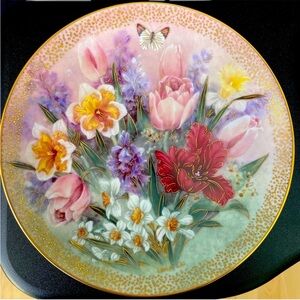 3 Decorative Gold Gilded Plates